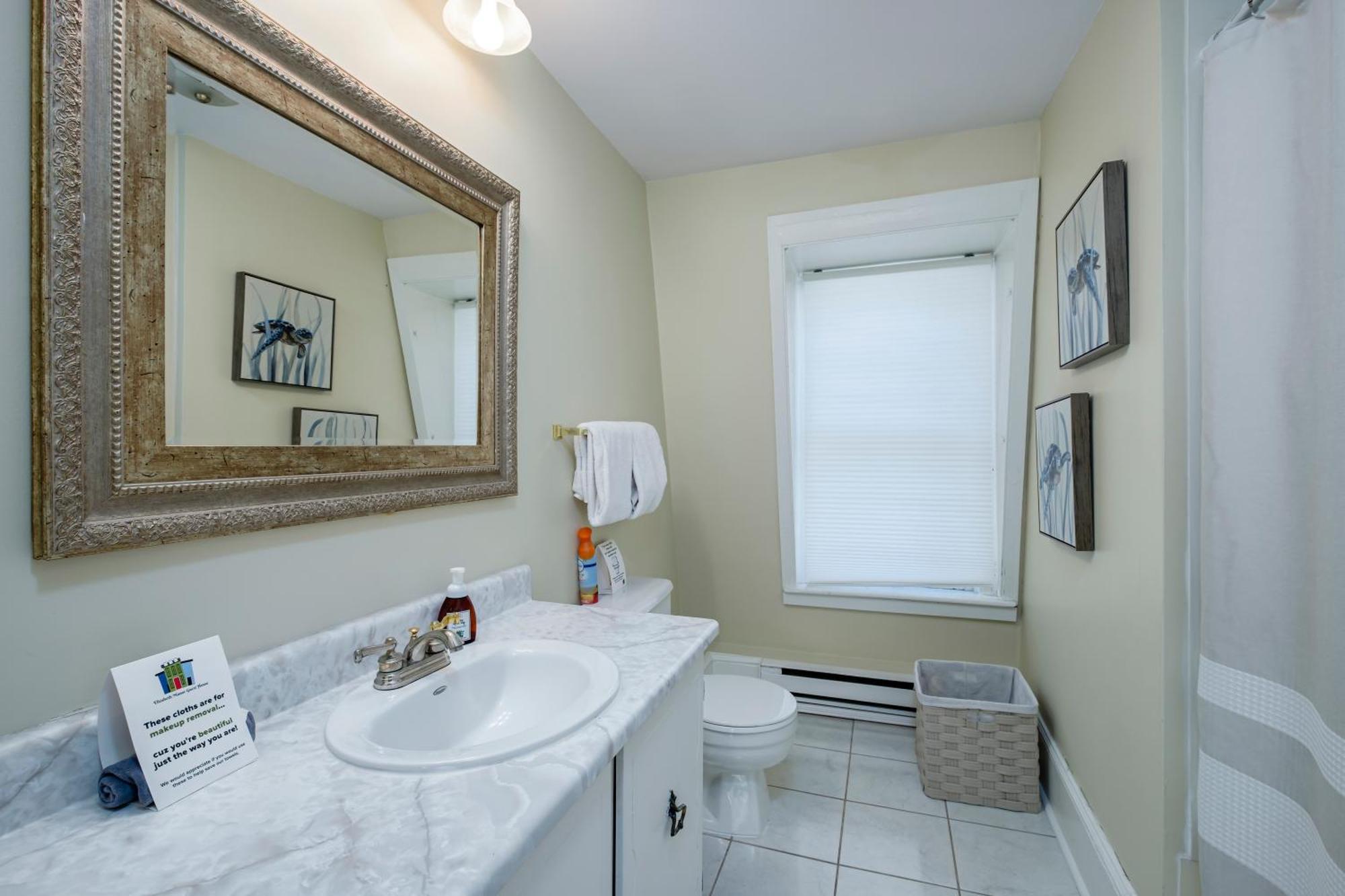 The Elizabeth Manor Guesthouse St. John's Esterno foto